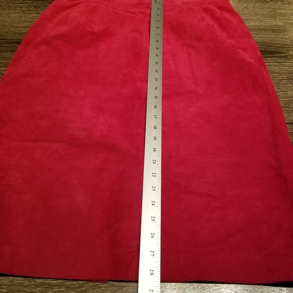 Vintage 70s Fuschia Suede Pencil Skirt Size Large - Picture 7 of 12